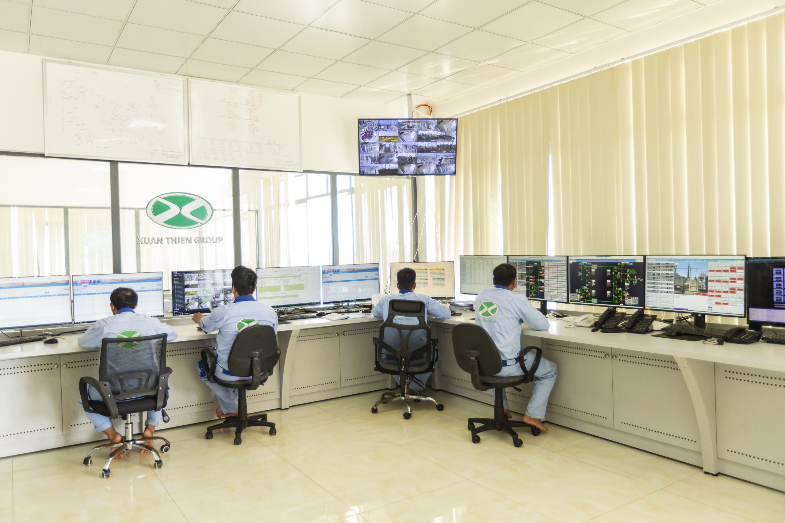 Trung tâm điều khiển